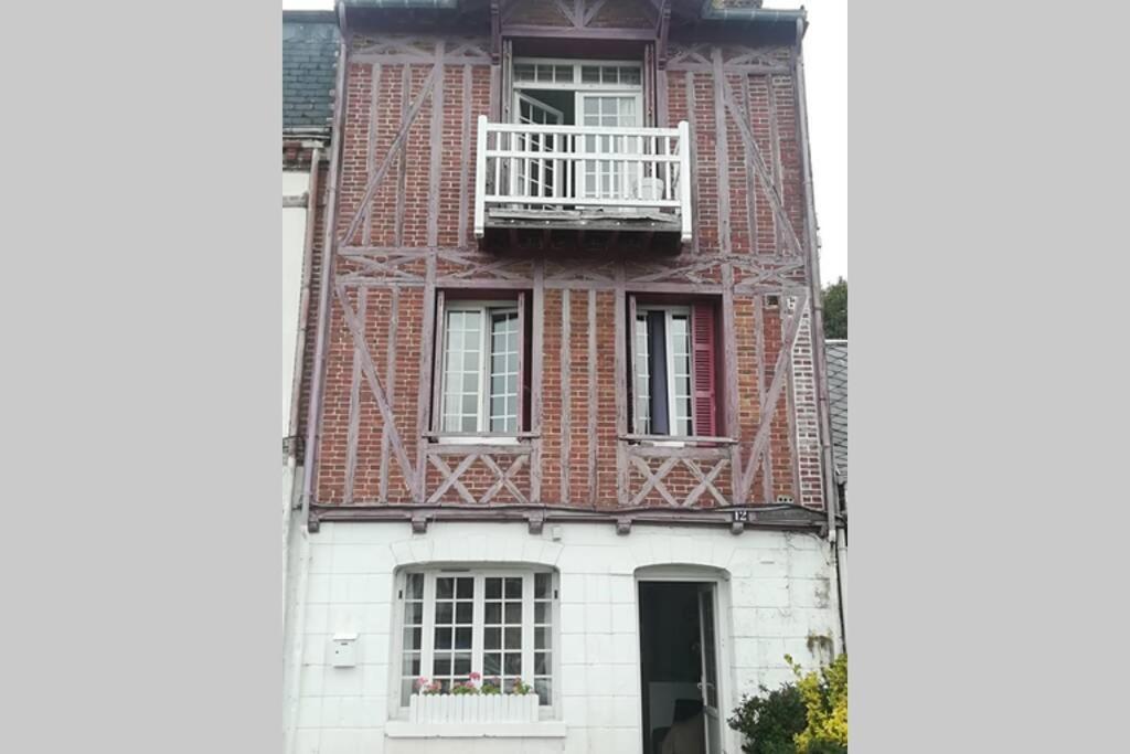 La Maison De Caroline Saint-Valery-en-Caux Eksteriør billede